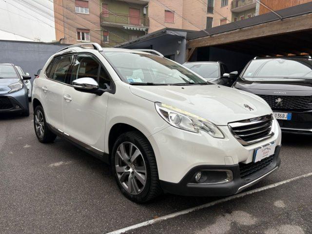 PEUGEOT 2008 BlueHDi 100 S&S Allure