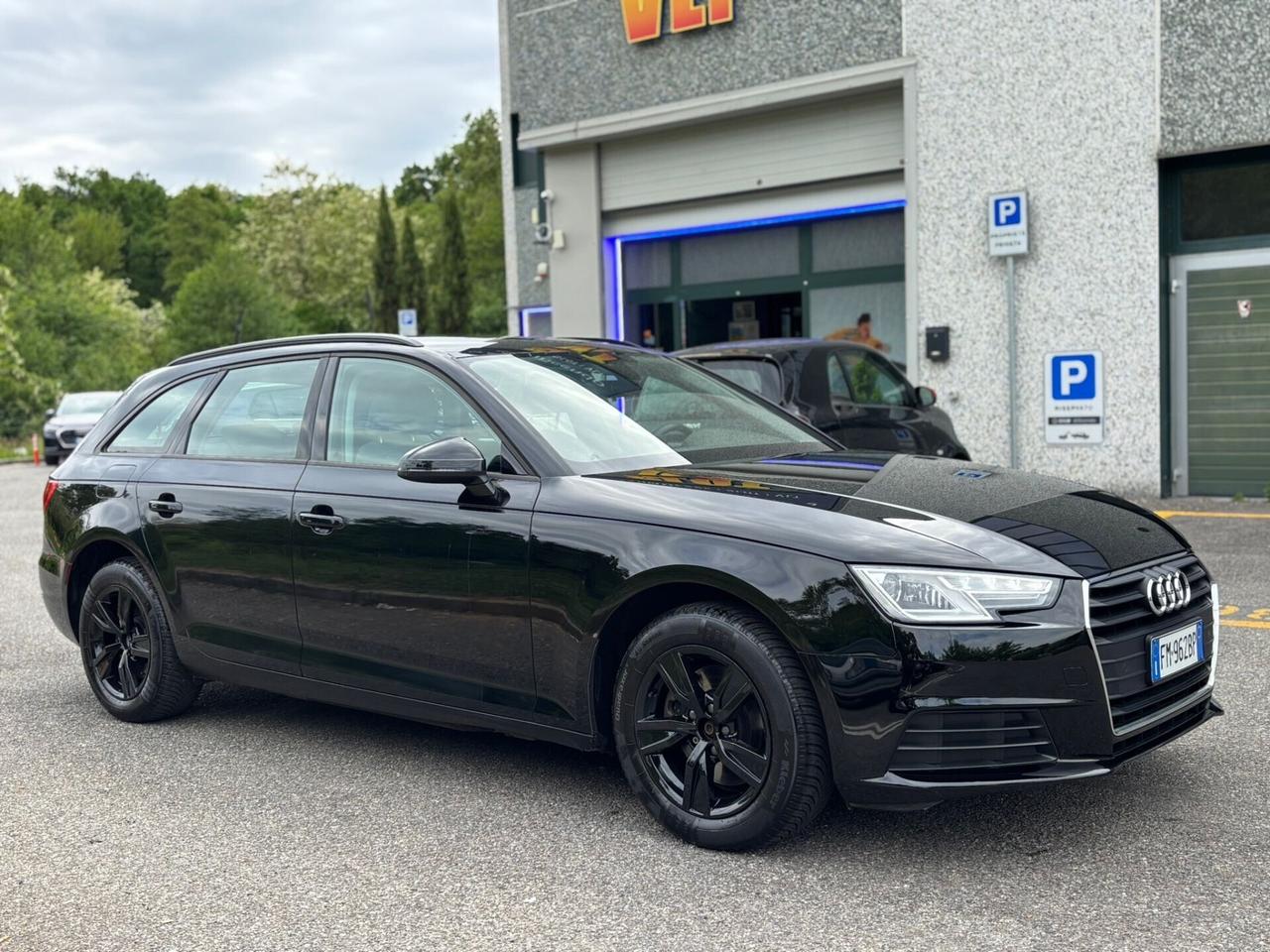 Audi A4 2.0 TDI 150 CV ultra S tronic