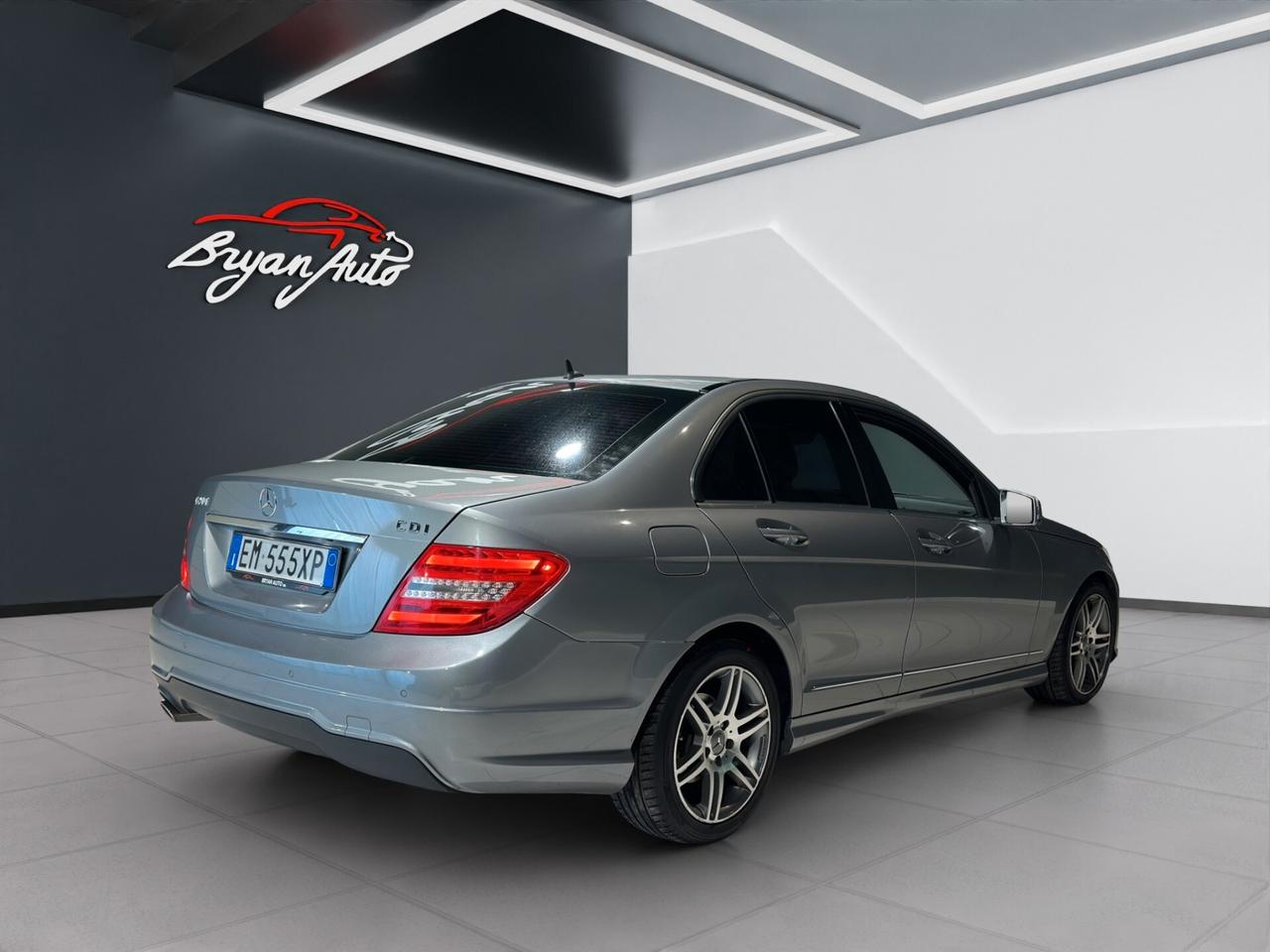 Mercedes-benz C 200 CDI BlueEFFICIENCY Avantgarde