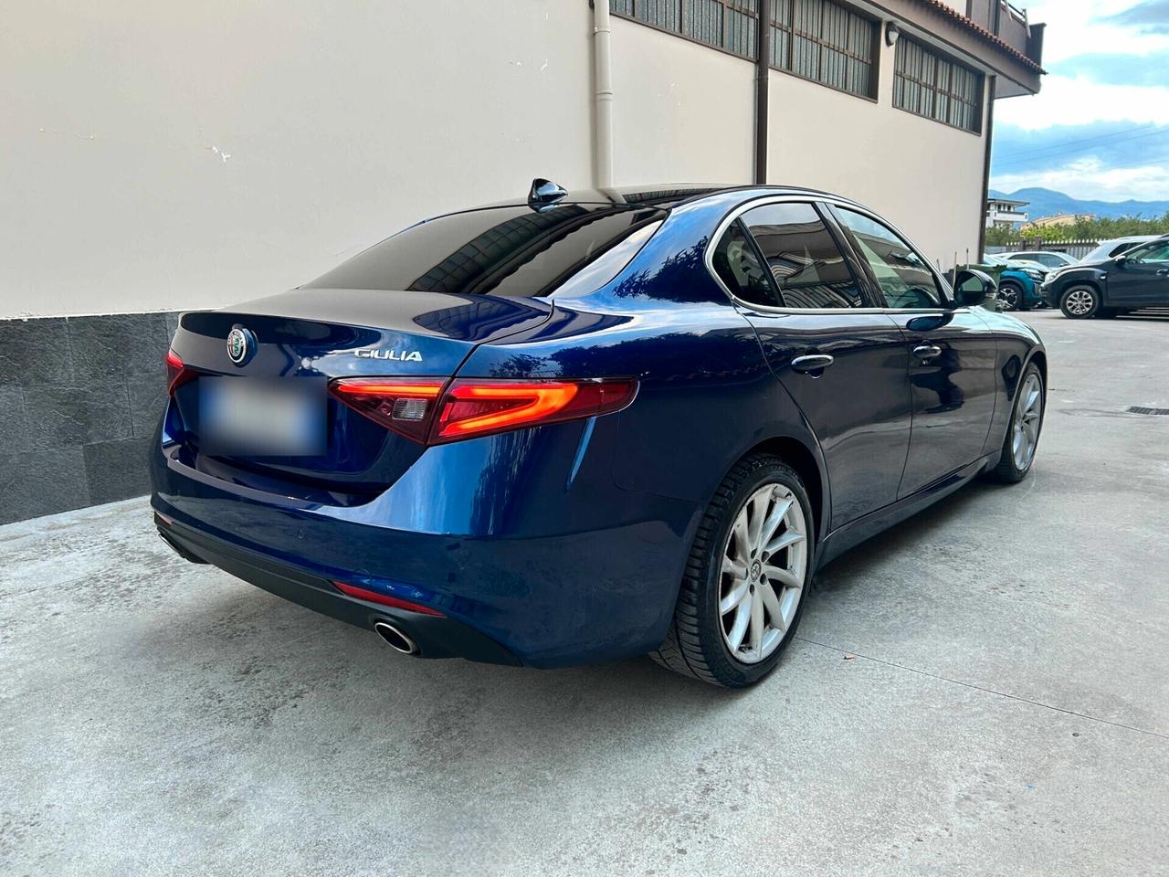Alfa Romeo Giulia 2.2 TD 190CV AT8 - 2019