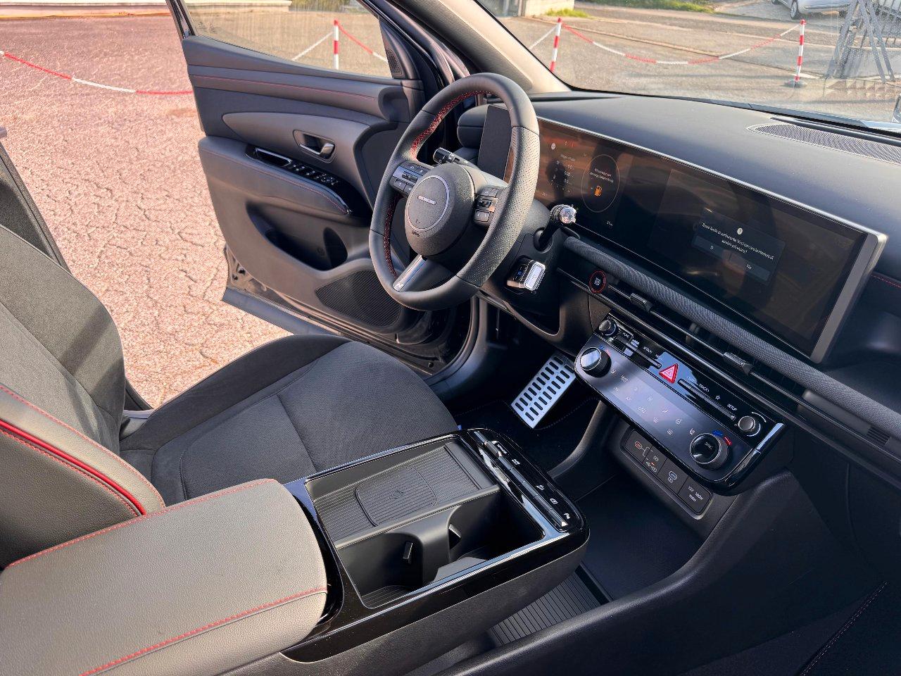 Hyundai Tucson 1.6 hev NLine 2wd 239cv auto