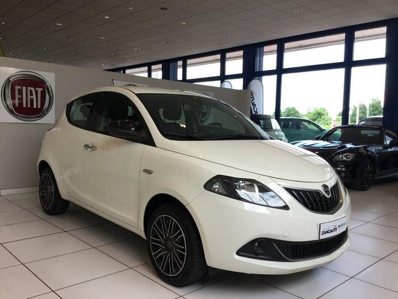 Lancia Ypsilon 1.0 FireFly 70cv Hybrid Gold Plus MY23
