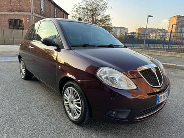 LANCIA Ypsilon 1.3 MJT 75 CV Modamilano