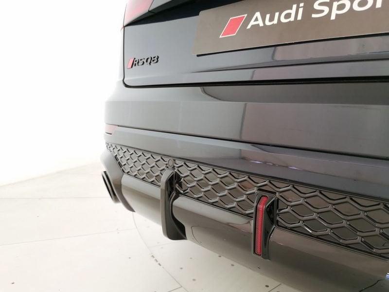 Audi Q8 RS 4.0 mhev 48V performance 640cv tiptronic