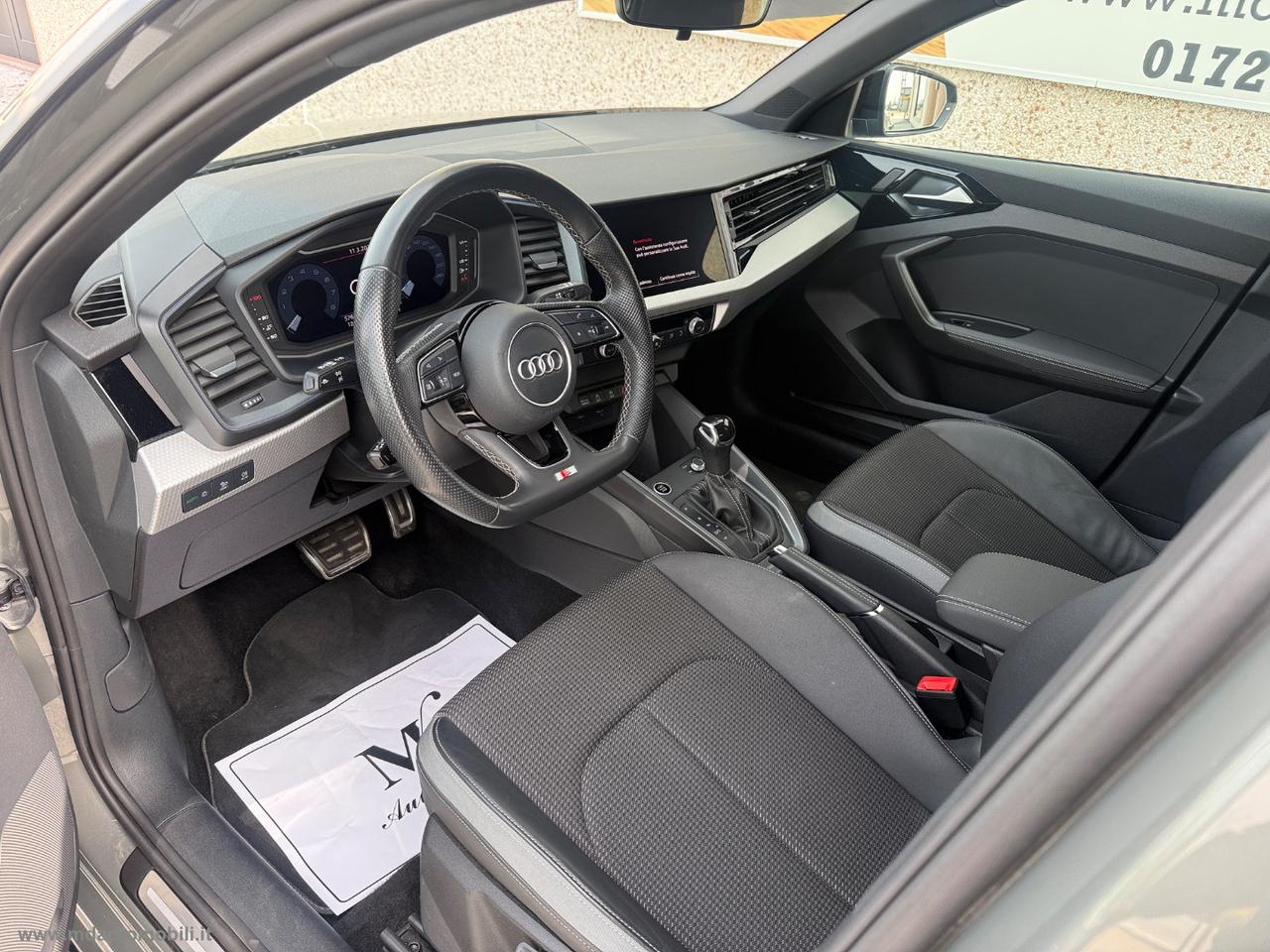 AUDI A1 SPB 35 TFSI S tronic S line edition S LINE BLACK PACK