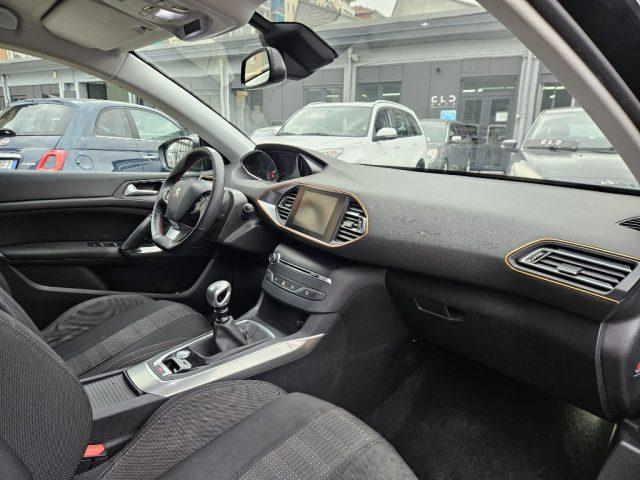 PEUGEOT 308 BlueHDi 120 S&S Allure