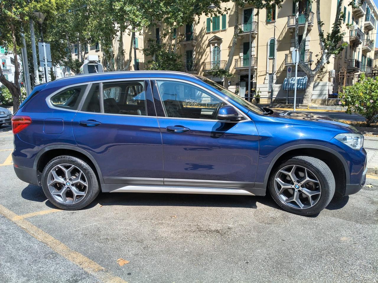Bmw X1 sDrive18d xLine
