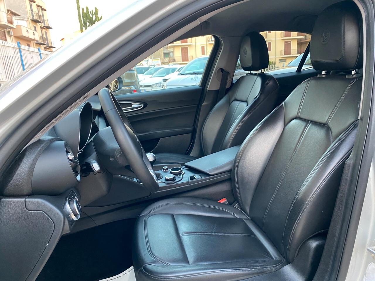 Alfa Romeo Giulia 2.2 Turbodiesel 150 CV Super