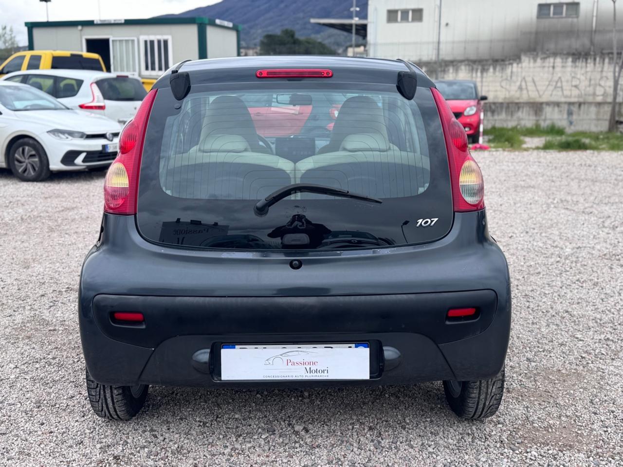 Peugeot 107 1.4 HDi 5p. Sweet Years