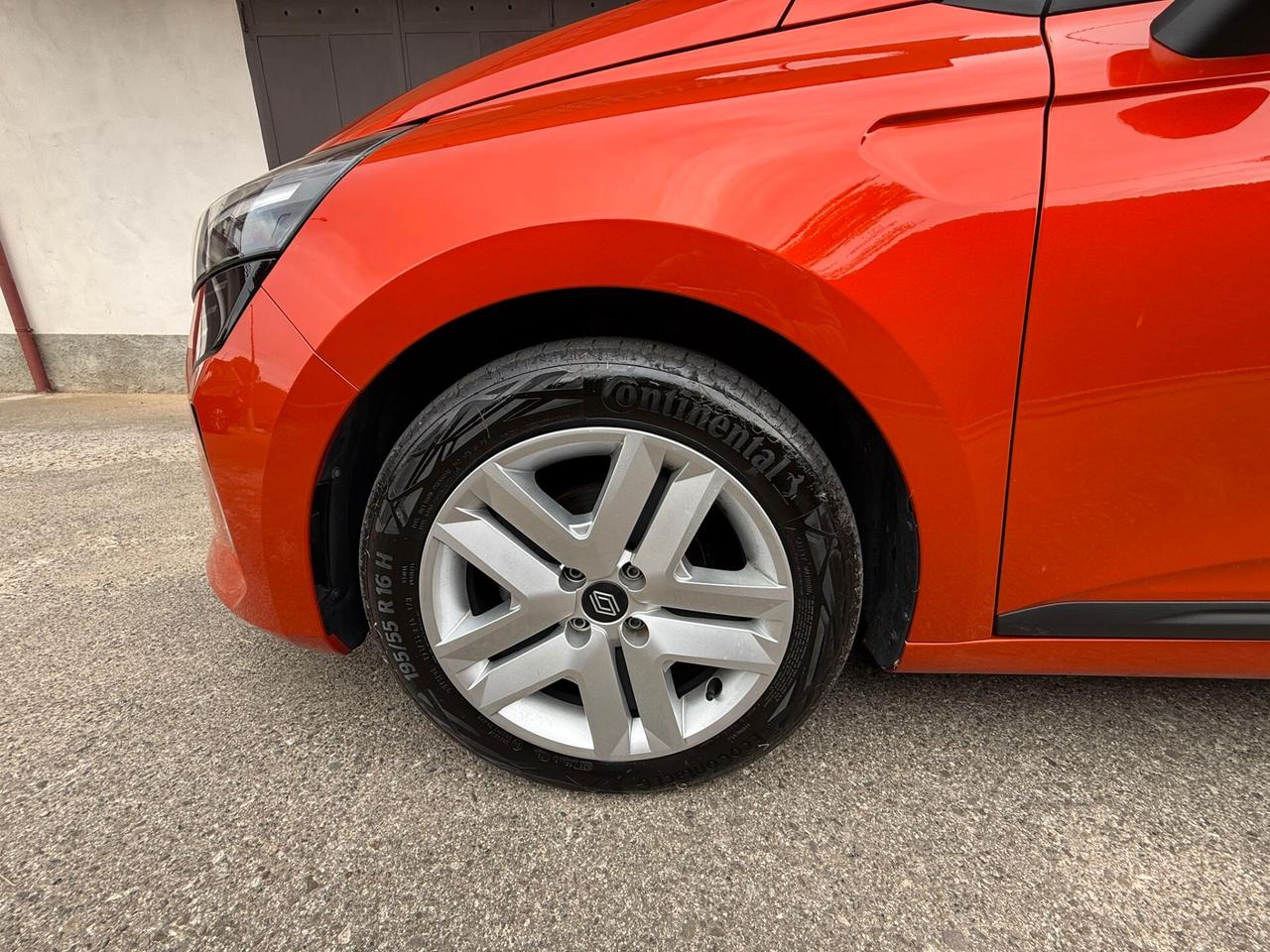 Renault Clio 1.0 benzina 90 CV