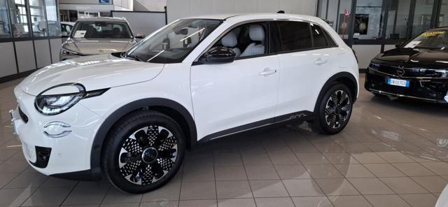 FIAT 600 Hybrid 100 CV DCT MHEV La Prima