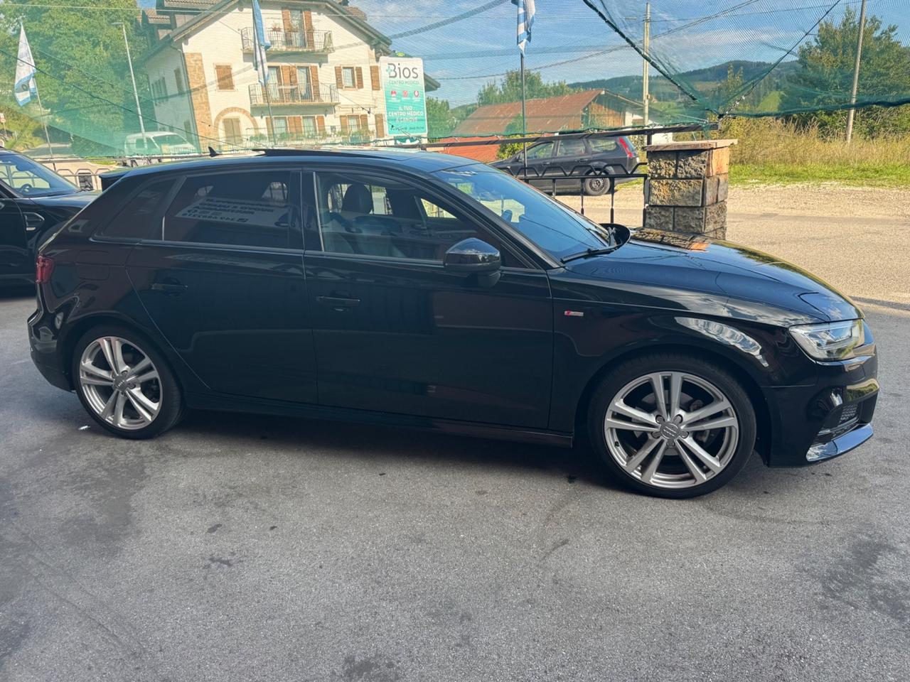 Audi A3 SPB 2.0 TDI S-Line Sline