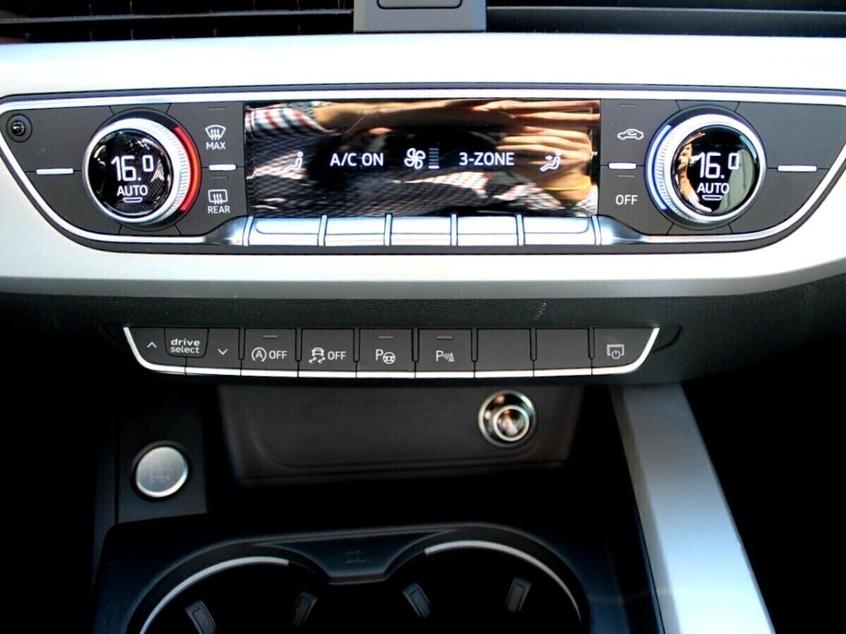 Audi A4 Avant 35TDI Stronic Led Cam PDC UNIPRO IVA DEDUCIB