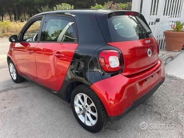 Smart Four Four 1.0 70CV Passion