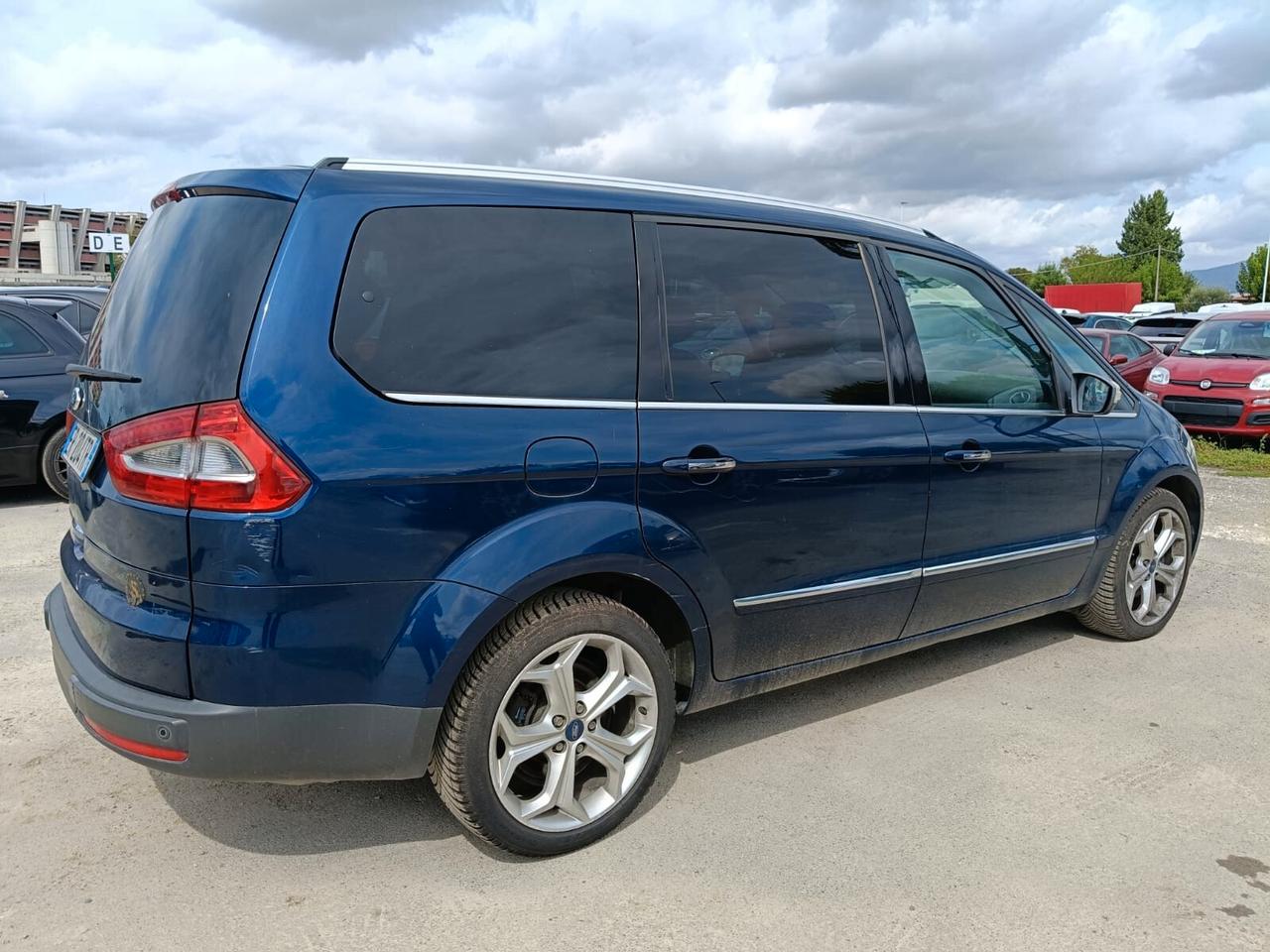 Ford Galaxy 2.0 TDCi - 7 POSTI