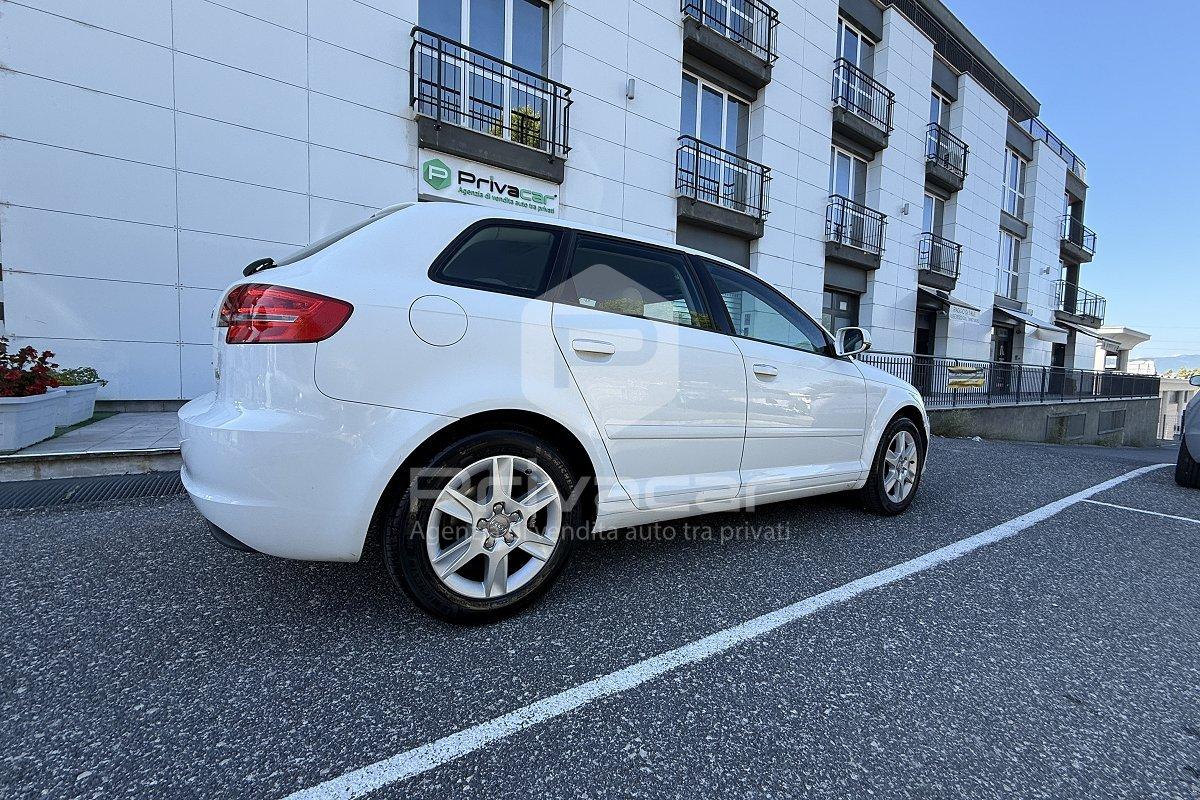 AUDI A3 SPB 1.6 TDI 105 CV CR Attraction