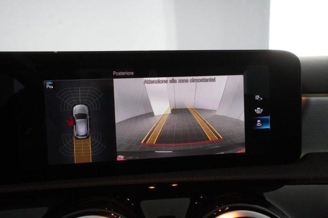 MERCEDES-BENZ A 180 A 180 d Automatic Progressive Advanced