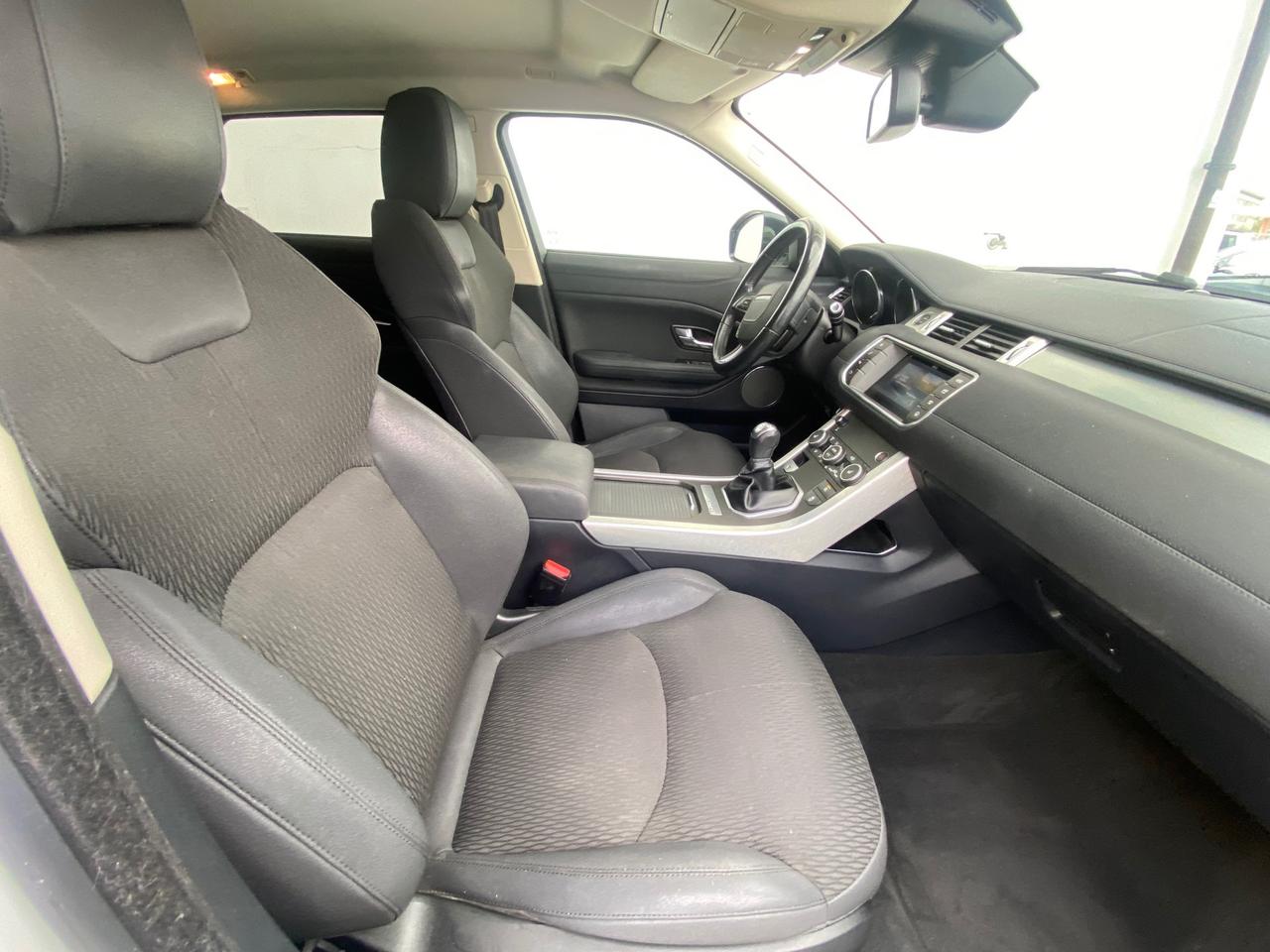 Land Rover Range Evoque 2.0 TD4 150 CV 5p. Pure