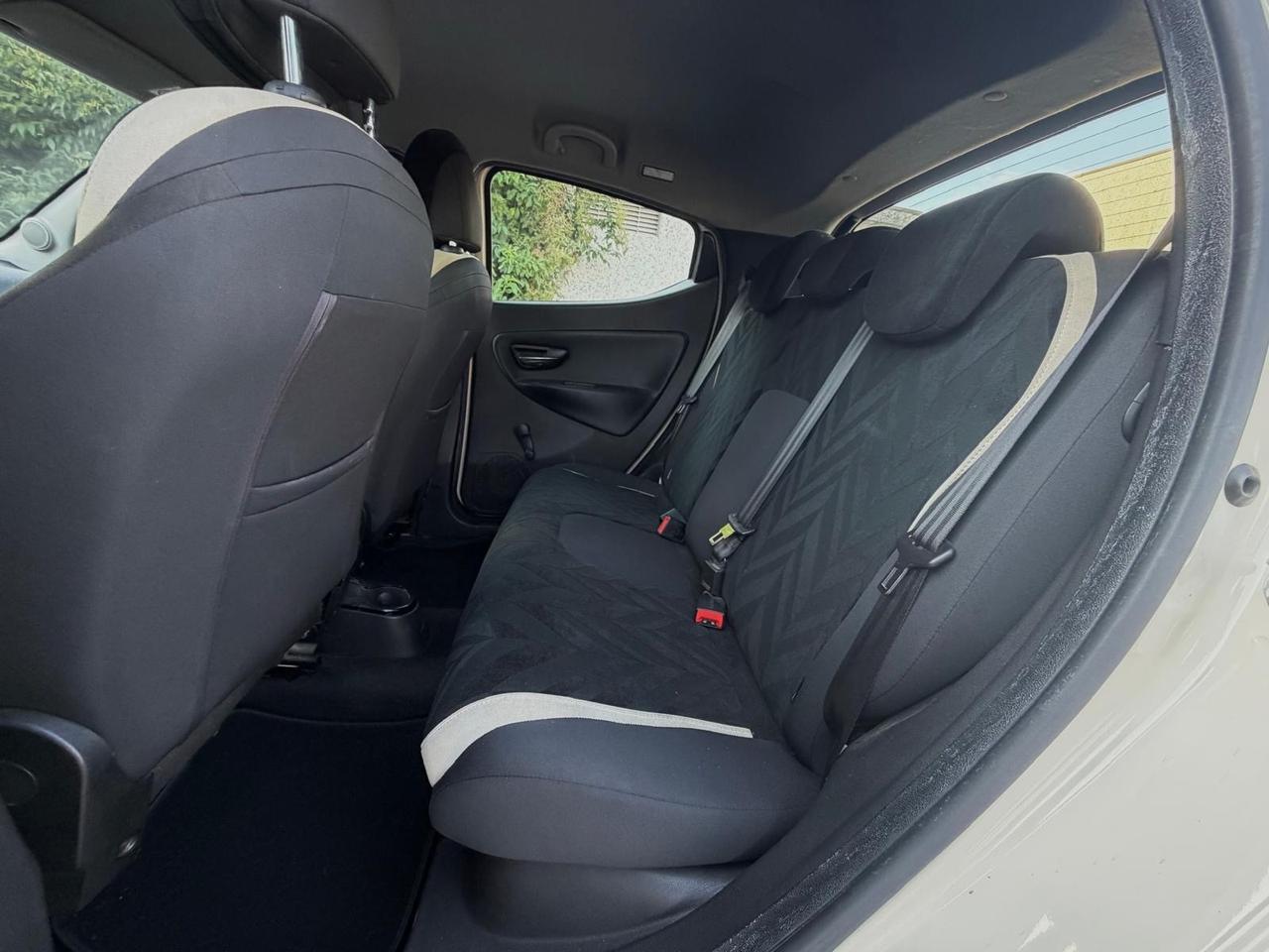 Lancia Ypsilon 1.3 MJT 16V 95 CV 5 porte S&S Opening Edition