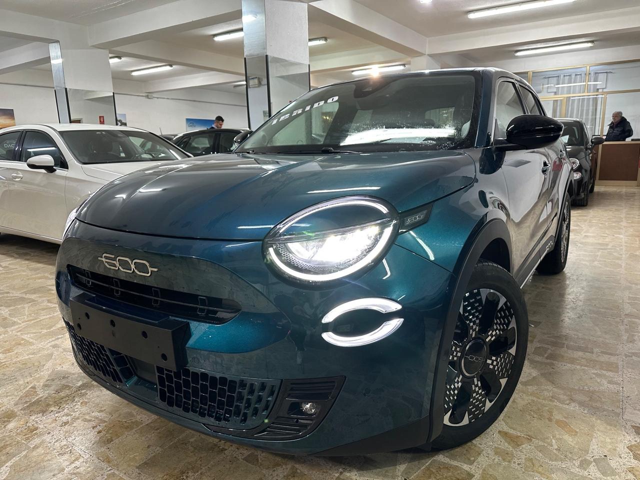 Fiat 600 Hybrid 100 CV DCT MHEV La Prima
