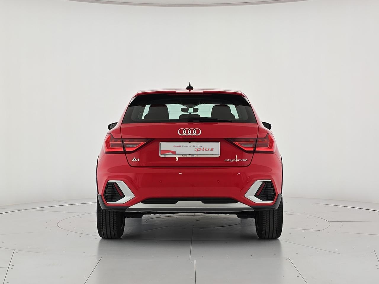 Audi A1 citycarver 30 1.0 tfsi admired 110cv