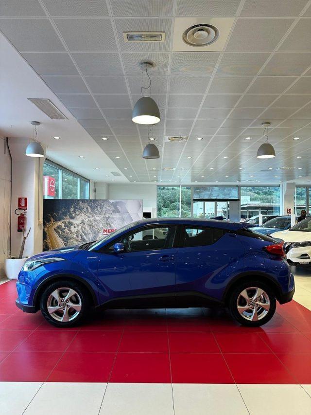 TOYOTA C-HR 1.8 Hybrid E-CVT Active