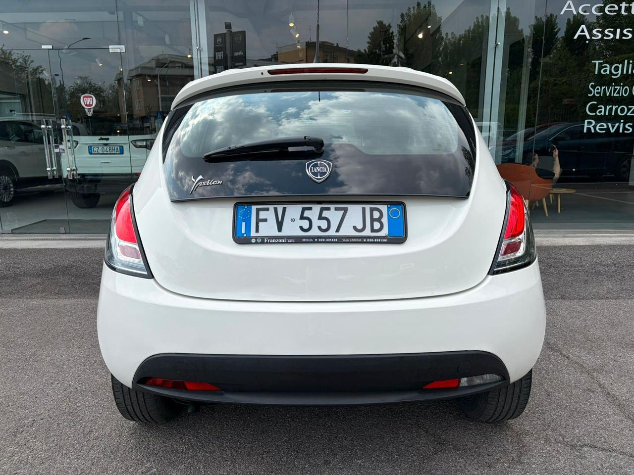 Lancia Ypsilon 1.2 69 CV 5 porte GPL Ecochic Elefantino Blu