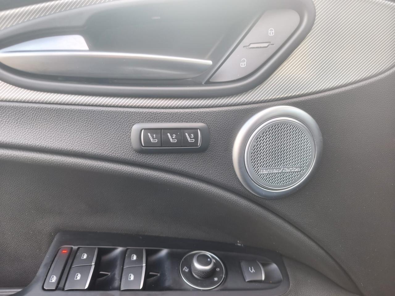 ALFA STELVIO Q4 190CV SPRINT ITALIANA