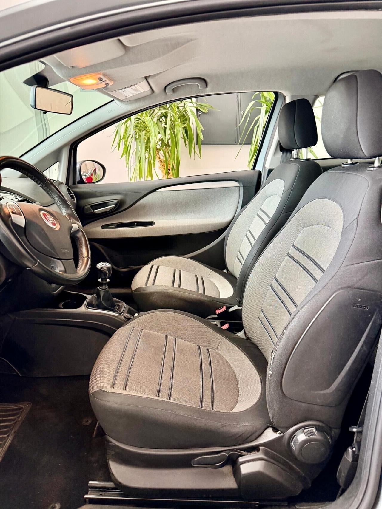 FIAT PUNTO 1.4 BENZINA NEOPATENTE - UNIPRO