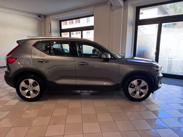 VOLVO XC40 T5 AWD Geartronic Momentum + tetto apribile