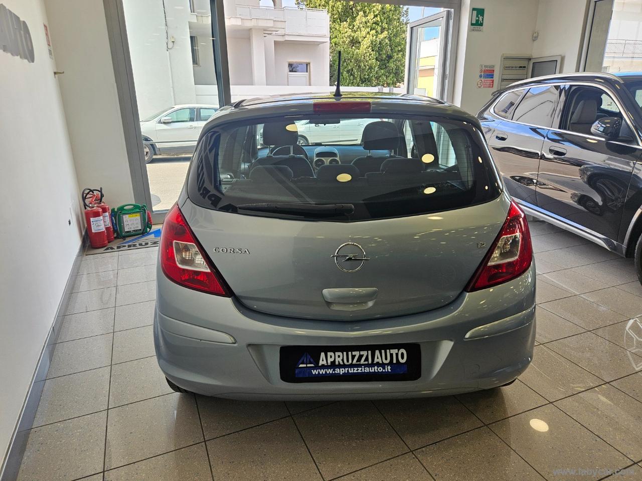 OPEL Corsa 1.2 5p. Cosmo