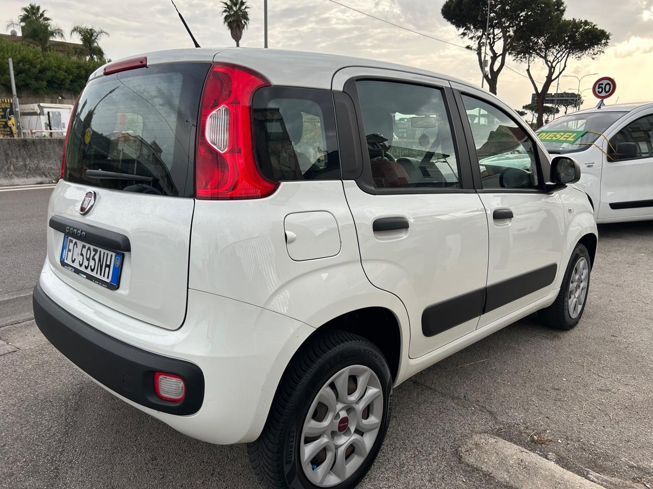 Fiat Panda 0.9 TwinAir Turbo Natural Power Lounge