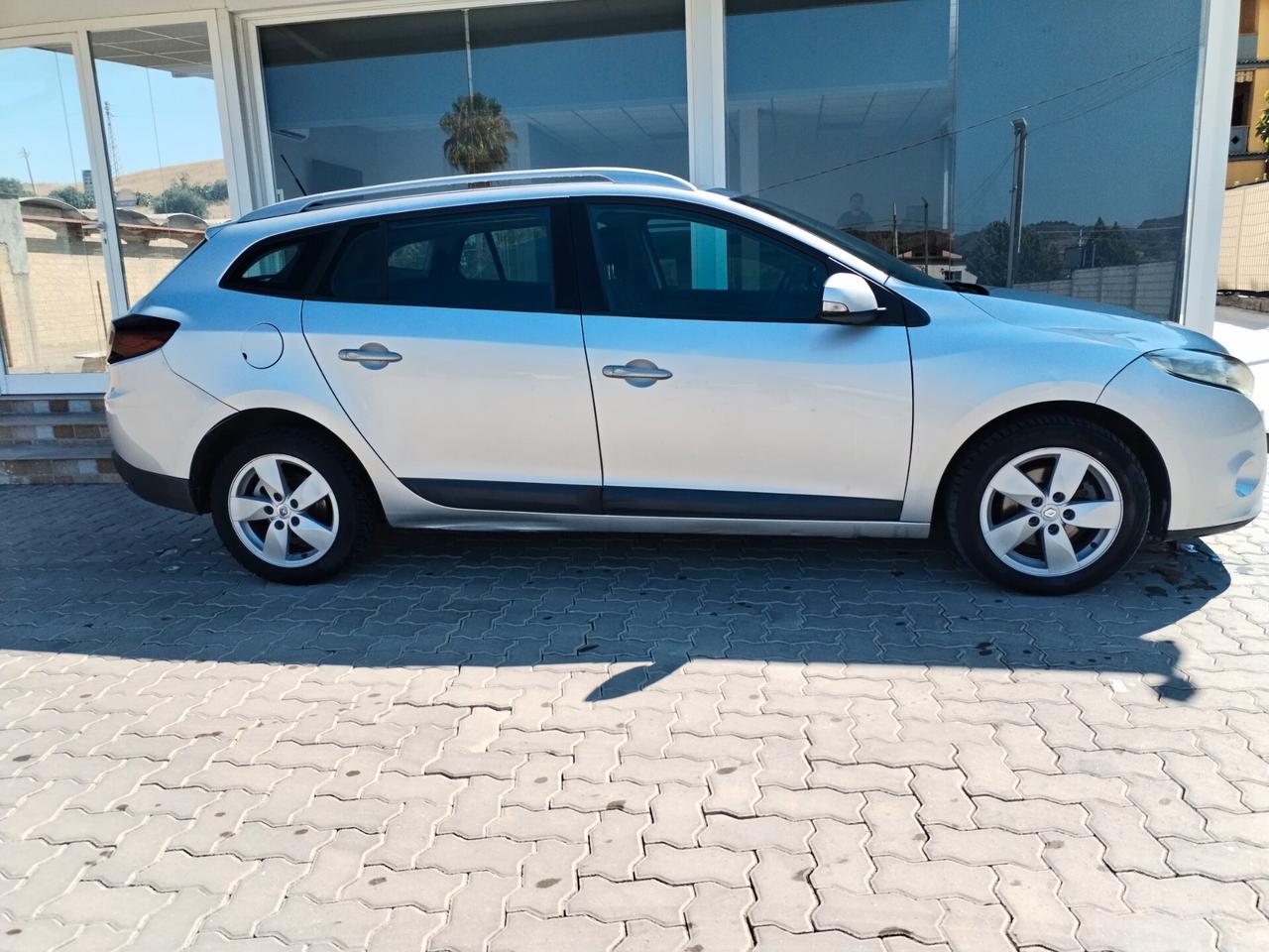 Renault Megane 1.5 dCi 110CV SporTour Dynamique
