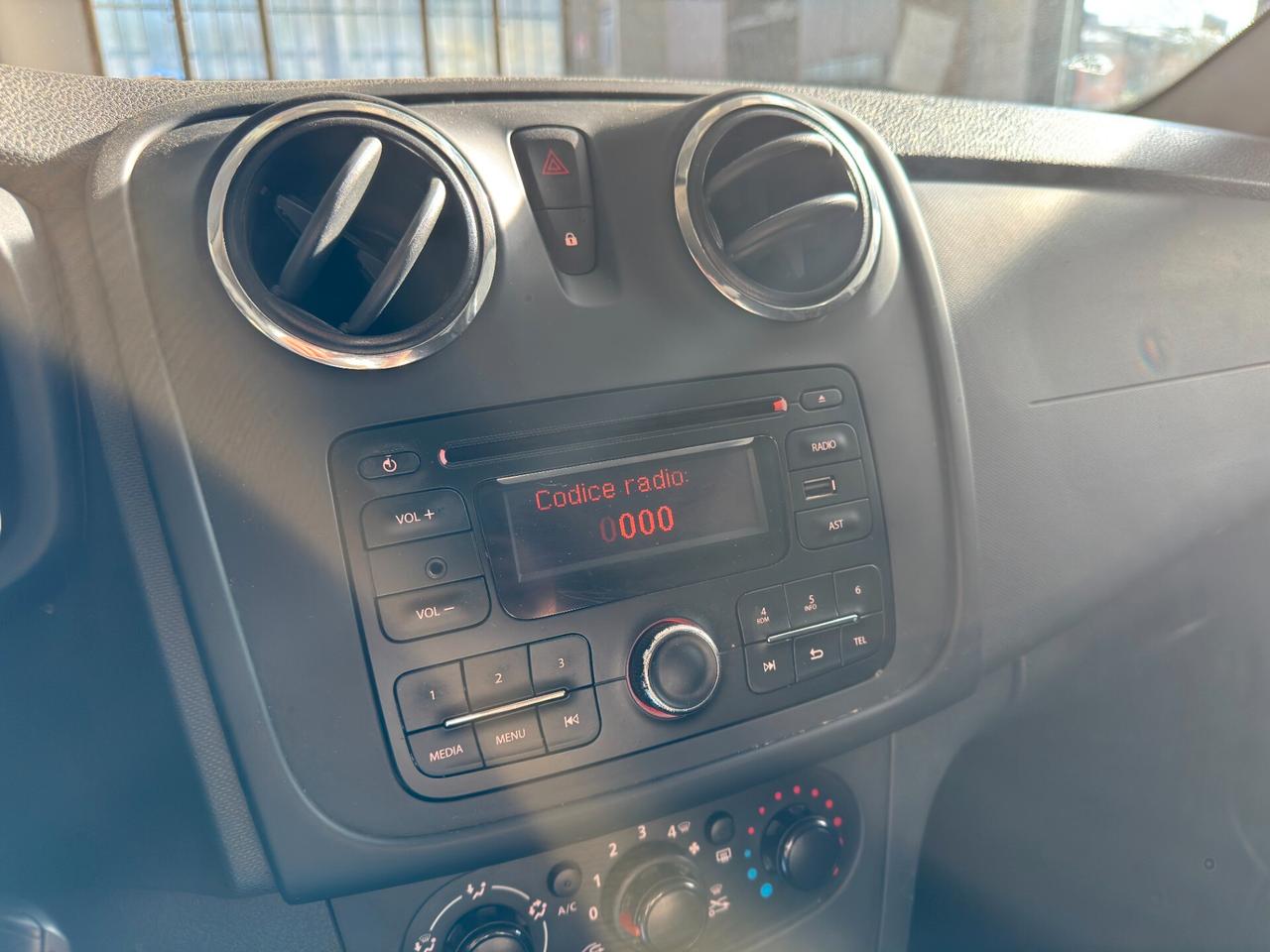 Dacia Sandero 1.5 dCi DIESEL EURO 6 - 8V 75CV Start&Stop Ambiance