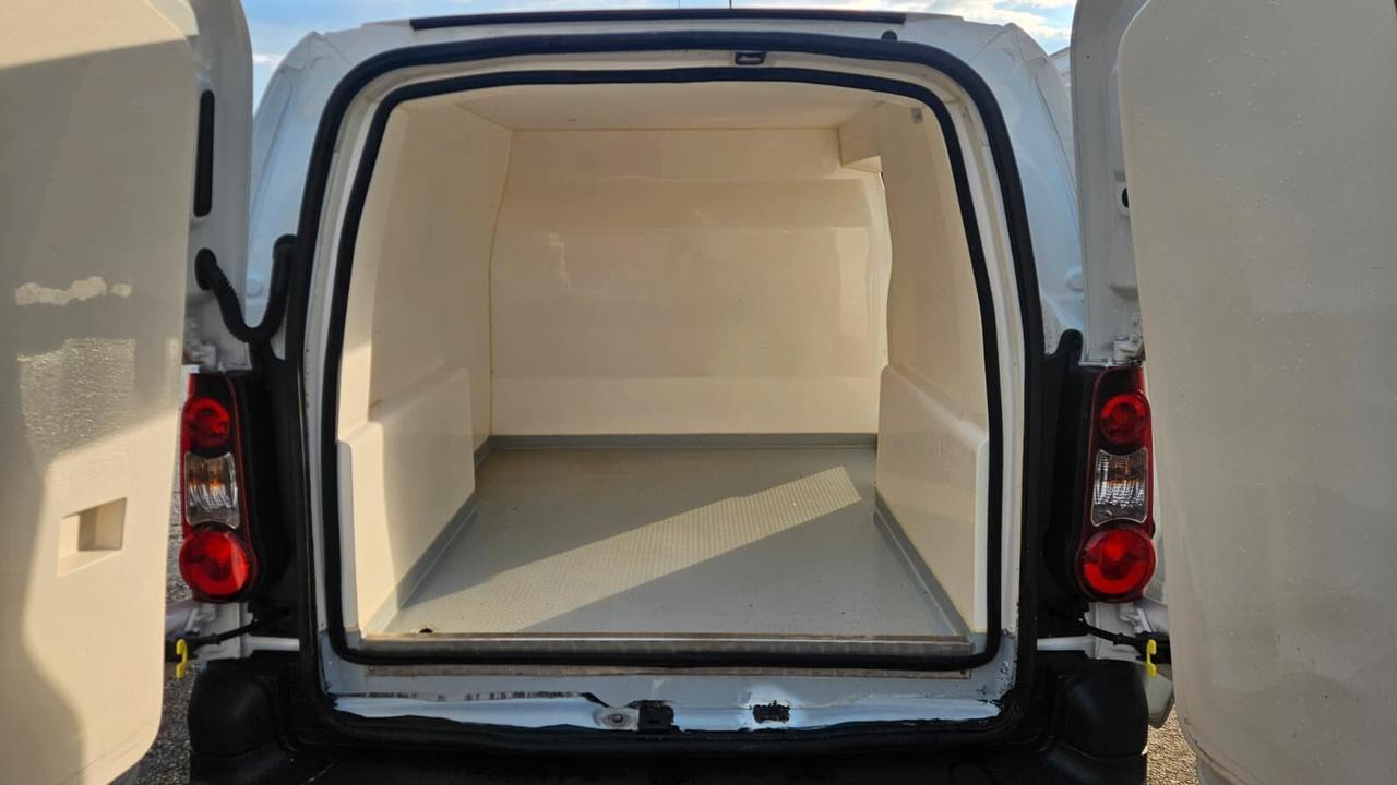 Citroen Berlingo Cargo 3 posti (COIBENTATO ATP FINO AL 2029)