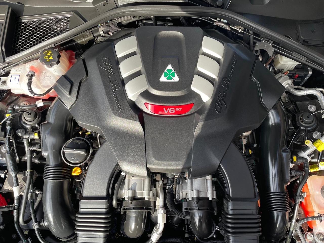 Alfa Romeo Giulia 2.9 V6 Bi-Turbo AT8 Quadrifoglio GEARBOX DAMAGE