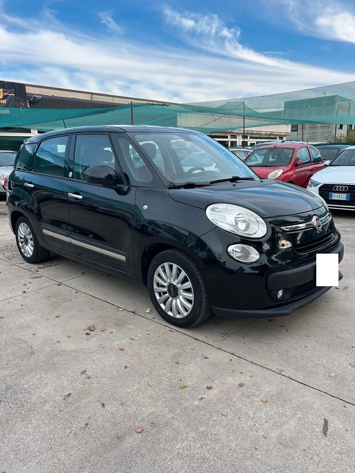 Fiat 500L Living 1.6 Multijet 105 CV Lounge OK NEO PATENTATI