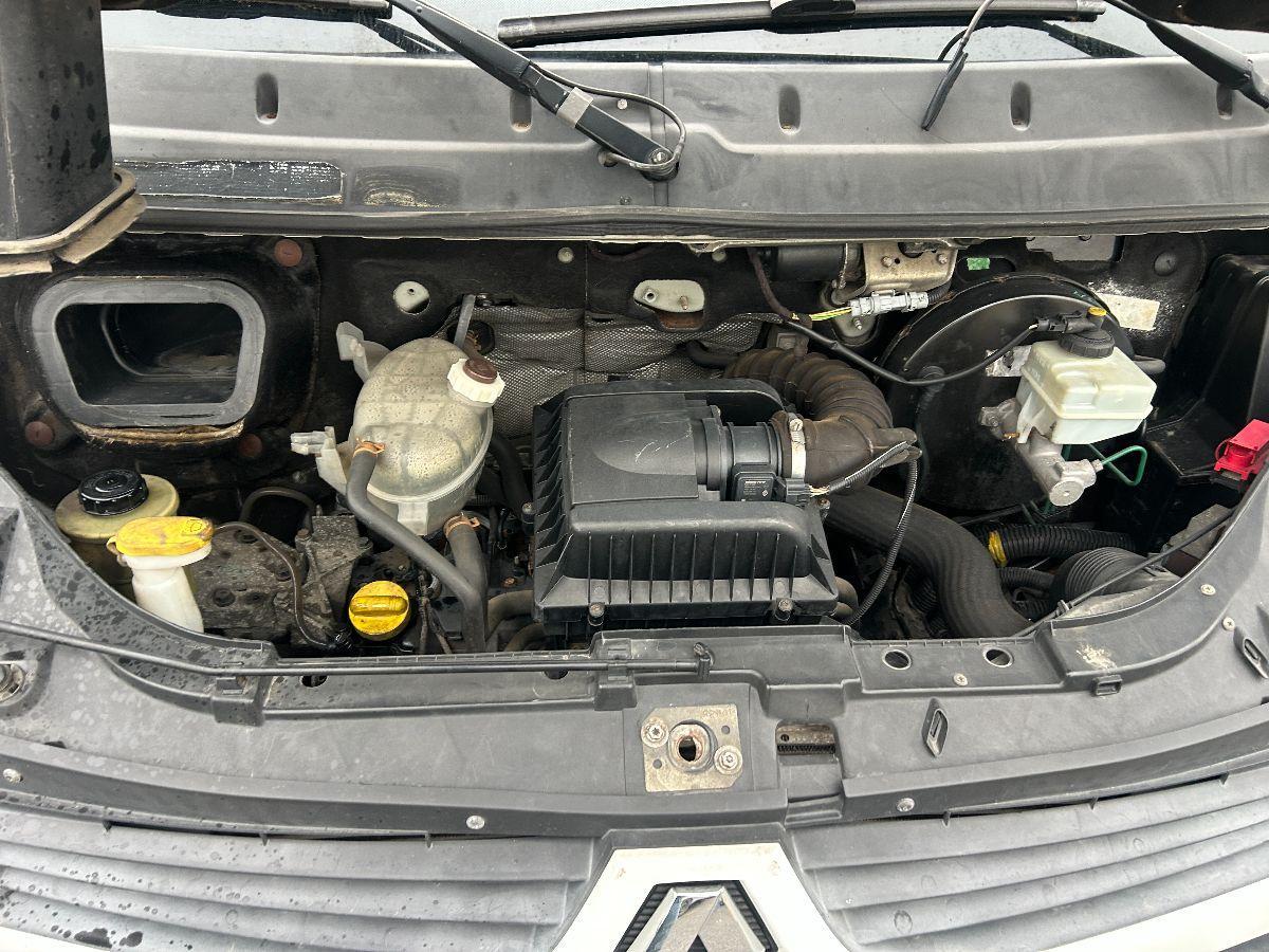 RENAULT Master 2.5 120 CV CASSONE FISSO