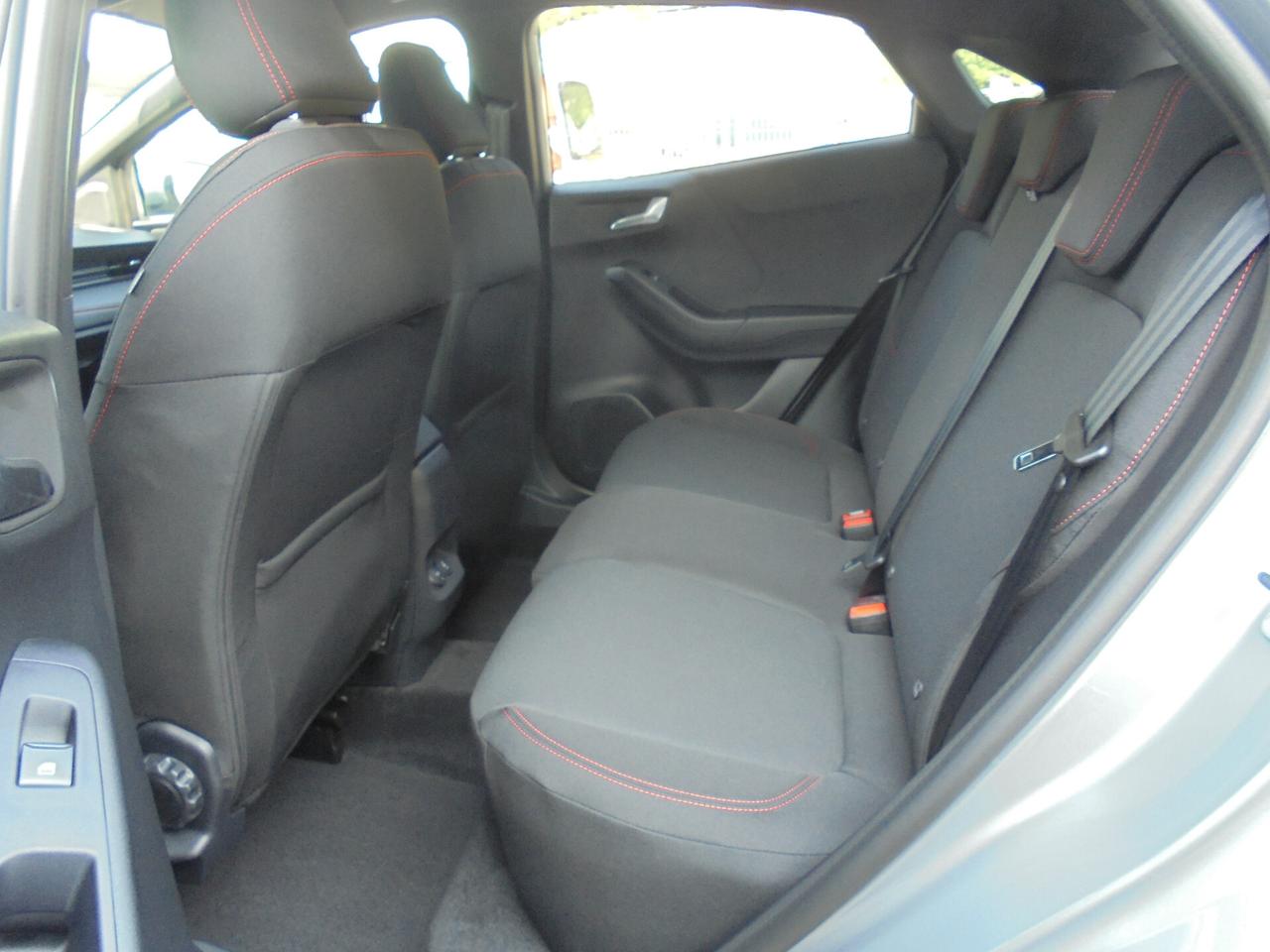 Ford Puma 1.0 EcoBoost Hybrid 125 CV S&S aut. ST-Line