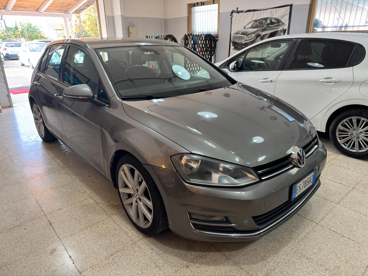 Volkswagen Golf 2.0 TDI 140 cv. 5p. Highline BlueMotion Technology