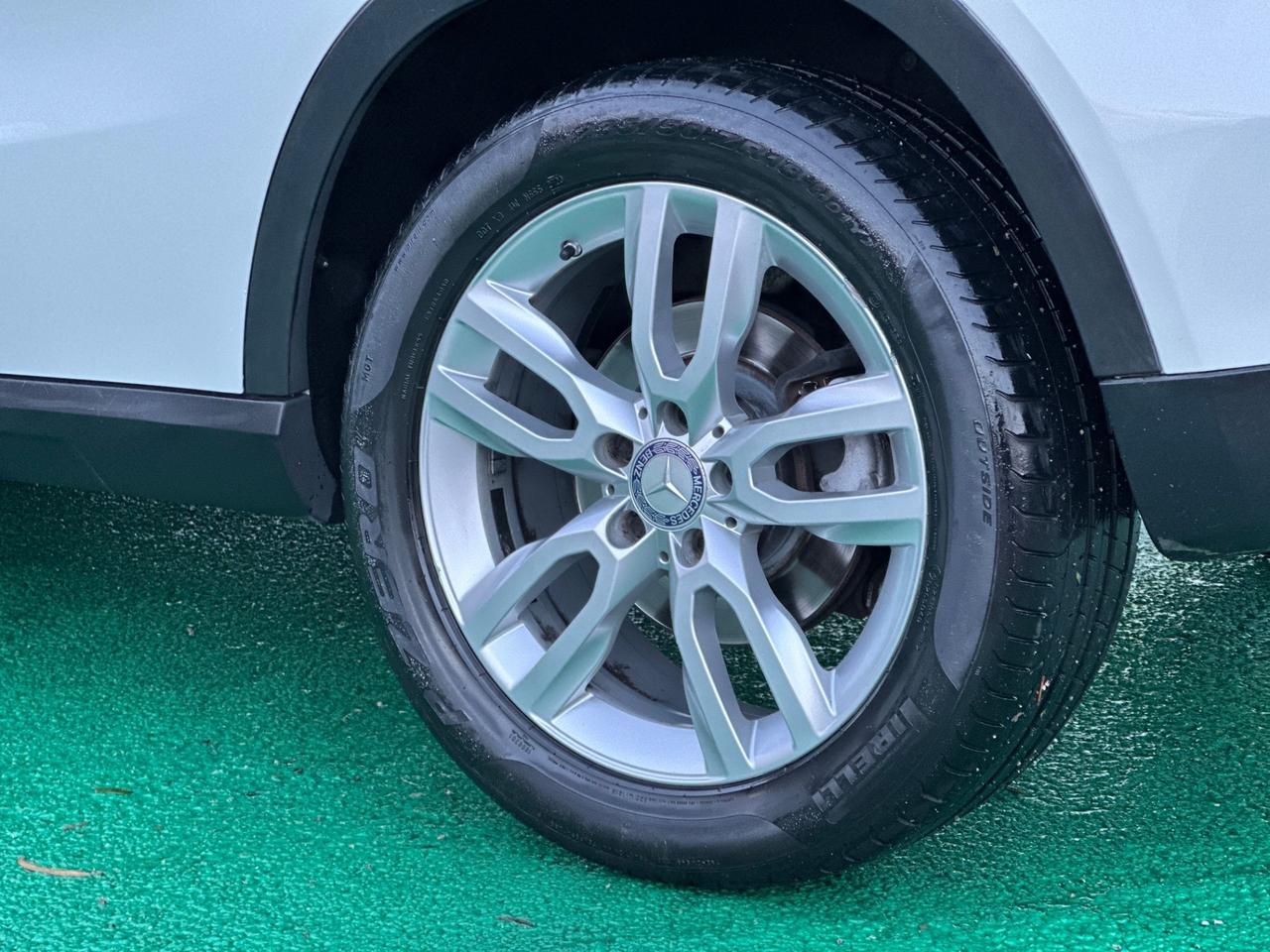 Mercedes-Benz GLA 220d 177cv Automatic Premium 2016