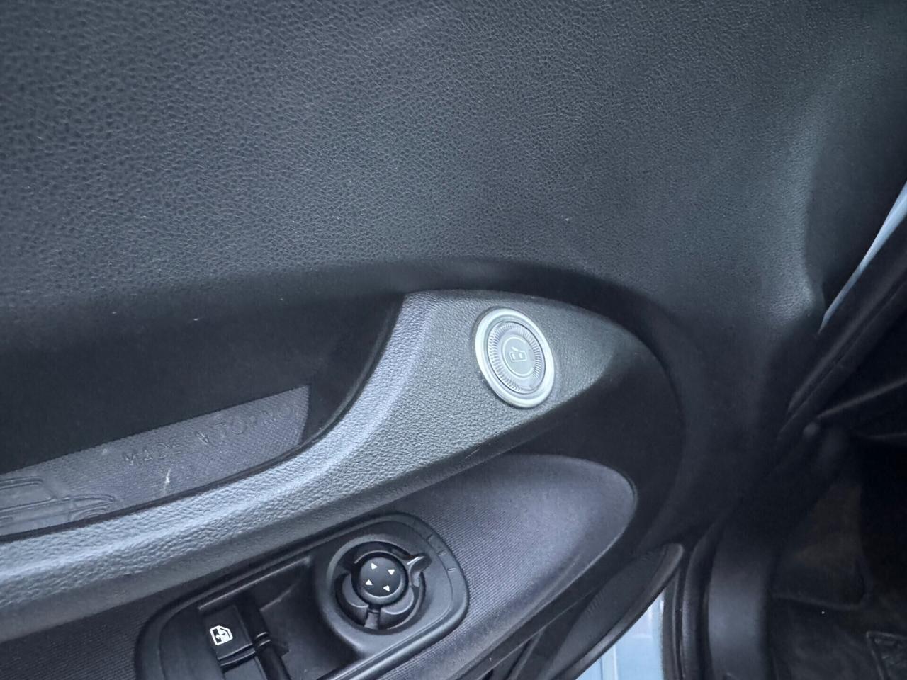 Fiat 500 500e Berlina 42 kWh La Prima