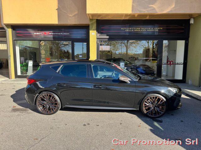 CUPRA Leon 2.0 TSI 300 CV DSG VZ Carbon