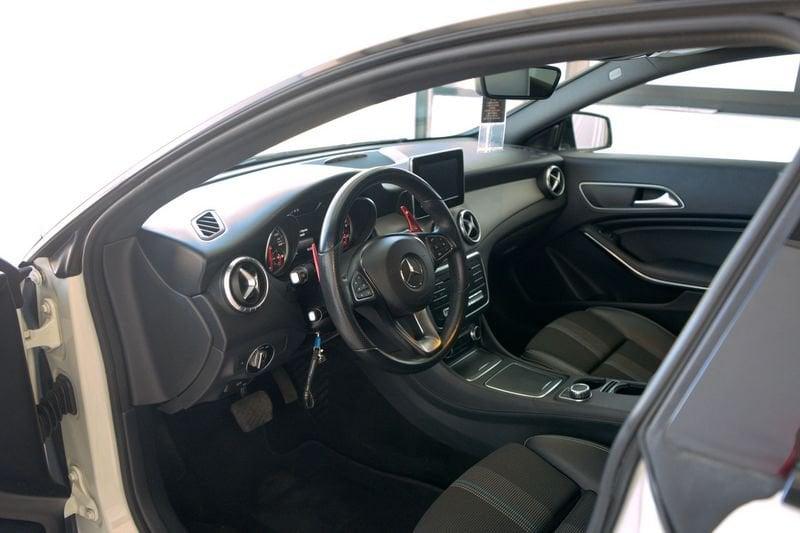 Mercedes-Benz CLA 200 d Automatic Sport Night