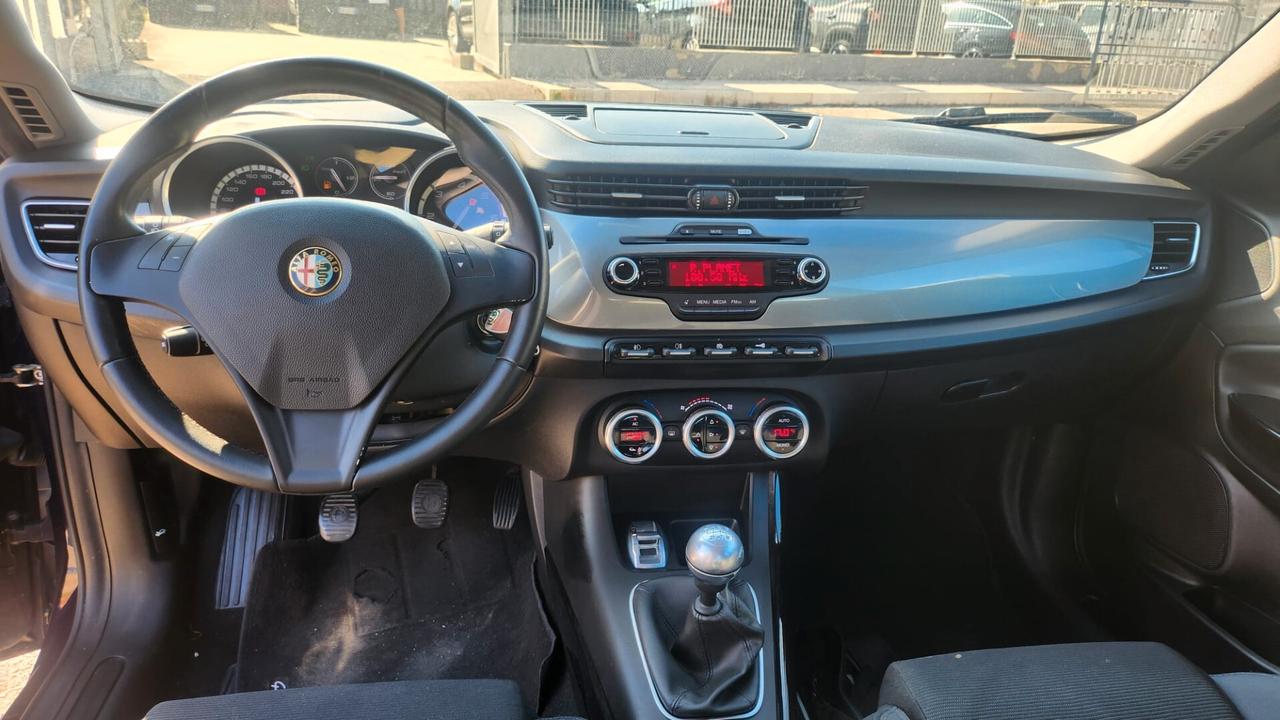 Alfa Romeo Giulietta 1.6 JTDm-2 105 CV Distinctive