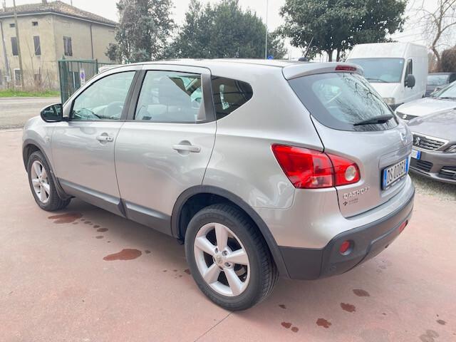 Nissan Qashqai 2.0 dCi DPF 4WD Tekna