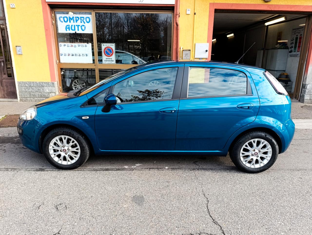 Fiat Punto Evo 1.2 5 porte S&S Blue&Me