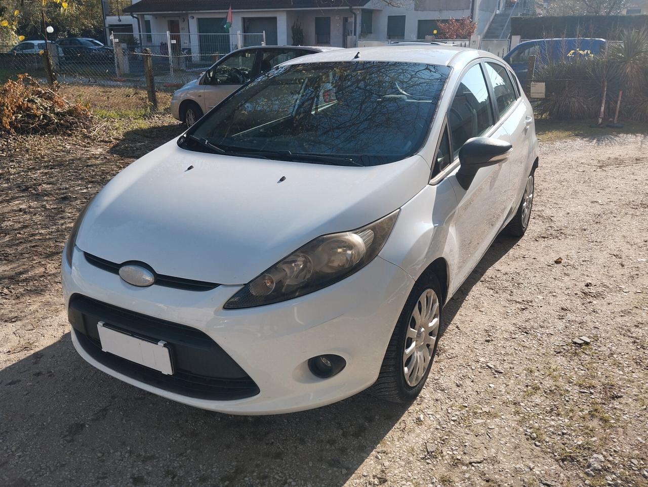 Ford Fiesta Fiesta+ 1.4 5 porte Bz.- GPL