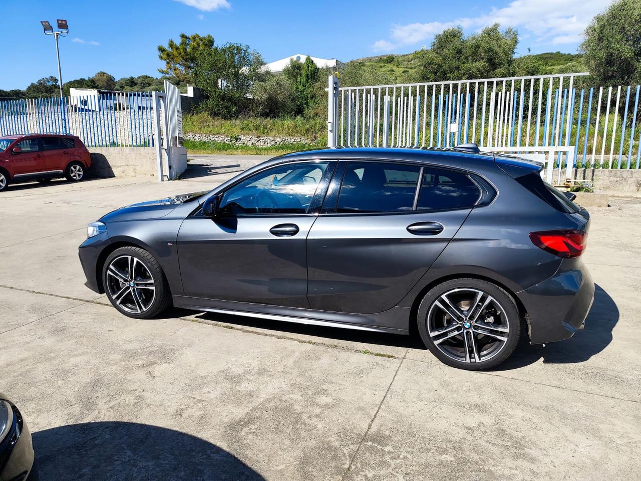 Bmw 118 118d 5p. Msport