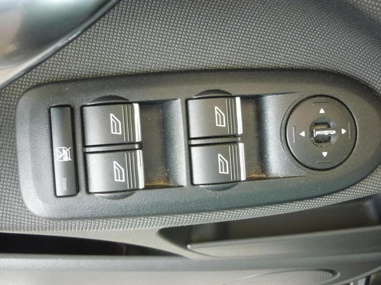 Ford C-Max 1.6 TDCi 110 CV Titanium IN ARRIVO